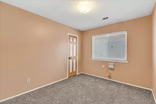 215 Ironbark Dr, Arlington, TX 76018 - Photo 31