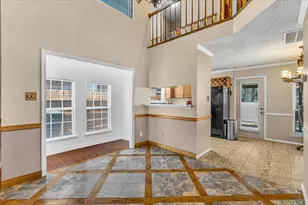 215 Ironbark Dr, Arlington, TX 76018 - Photo 11