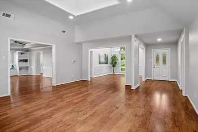 3912 Brookside Drive, Bedford, TX 76021 - Photo 7