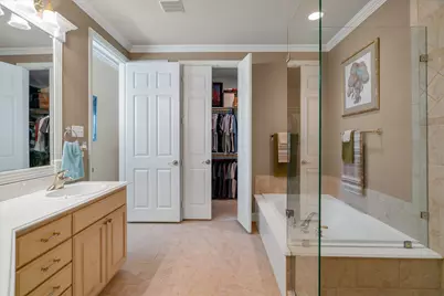 2548 Corbeau Drive, Irving, TX 75038 - Photo 33