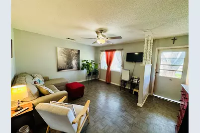 2640 Cypress Avenue, Dallas, TX 75227 - Photo 3