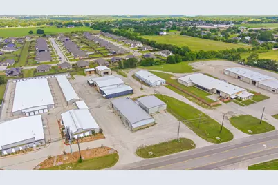 1024 Us-377 #A, Pilot Point, TX 76258 - Photo 7