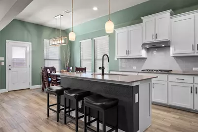 3667 Rolling Meadows Drive, Grand Prairie, TX 76065 - Photo 9