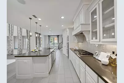 2805 Walnut Creek Lane, The Colony, TX 75056 - Photo 5