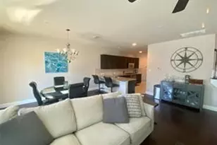 432 Hunt Dr, Lewisville, TX 75067 - Photo 13