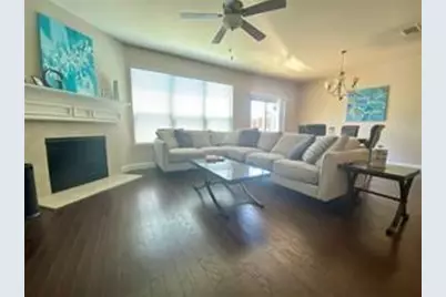 432 Hunt Drive, Lewisville, TX 75067 - Photo 3