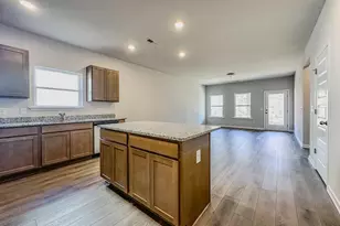 4340 Brayfield Rd, Fort Worth, TX 76107 - Photo 9
