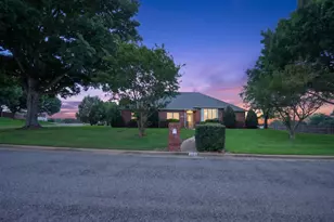 800 Rico Dr, Athens, TX 75751 - Photo 1