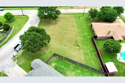 612 Milford Street, Itasca, TX 76055 - Photo 3