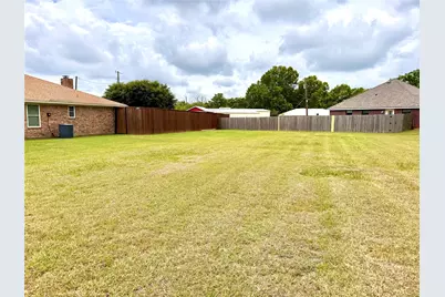 612 Milford Street, Itasca, TX 76055 - Photo 7