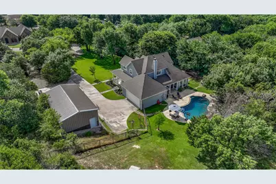 177 Horizon Circle, Azle, TX 76020 - Photo 7