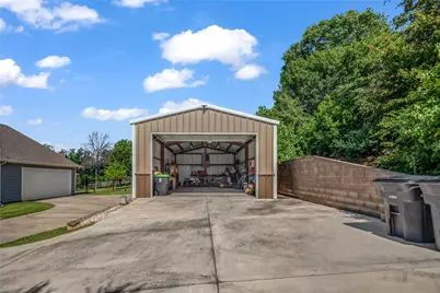 177 Horizon Circle, Azle, TX 76020 - Photo 9