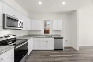 10308 Holy Cross Ln, Fort Worth, TX 76036 - Photo 17