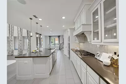 2805 Walnut Creek Lane, The Colony, TX 75056 - Photo 7