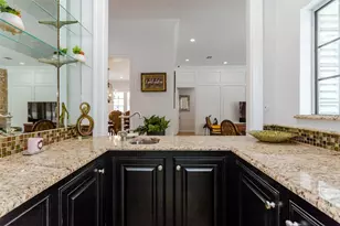11712 Forest Ct, Dallas, TX 75230 - Photo 7