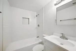 903 W Baker St, Denison, TX 75020 - Photo 7