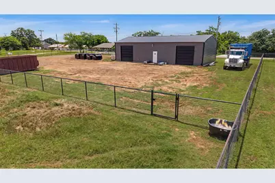 3718 County Road 801, Cleburne, TX 76031 - Photo 17