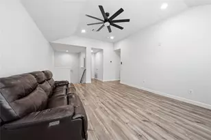 1011 Castroville Dr, Forney, TX 75126 - Photo 29