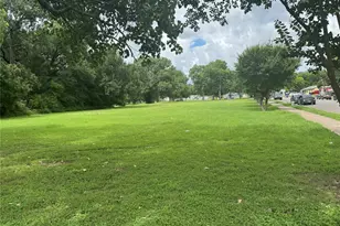 2447 E Pentagon Pkwy, Dallas, TX 75241 - Photo 9