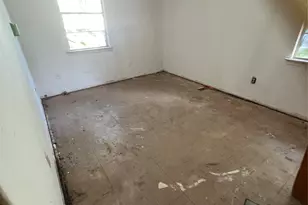 2447 E Pentagon Pkwy, Dallas, TX 75241 - Photo 3