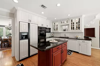 1809 Southpark Drive, Arlington, TX 76013 - Photo 9