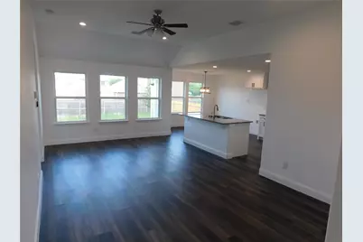 3100 S Cardinal Street, Ennis, TX 75119 - Photo 3