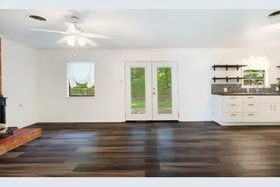 2250 Bella Vista Drive, Paris, TX 75460 - Photo 9