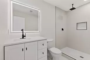 1001 Susan Dr, Garland, TX 75040 - Photo 17
