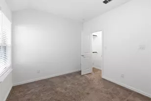5325 Riverwalk Pkwy, Garland, TX 75040 - Photo 23