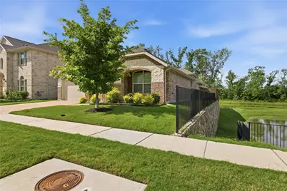 5325 Riverwalk Parkway, Garland, TX 75040 - Photo 3