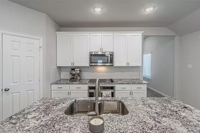 579 Ruthye Lane, Pilot Point, TX 76258 - Photo 15