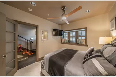 6350 Oriole Drive, Dallas, TX 75209 - Photo 19