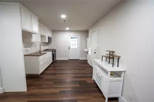 503 E Roosevelt Ave, Whitney, TX 76692 - Photo 3