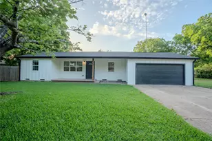 503 E Roosevelt Ave, Whitney, TX 76692 - Photo 1