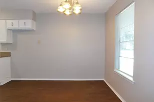 1401 Noble St, Denton, TX 76209 - Photo 11
