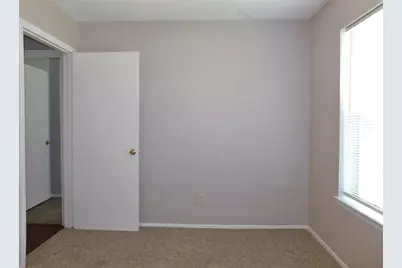 1401 Noble Street, Denton, TX 76209 - Photo 15