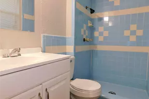 1401 Noble St, Denton, TX 76209 - Photo 21