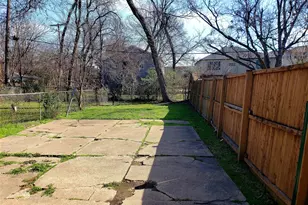6038 Victor St, Dallas, TX 75214 - Photo 11