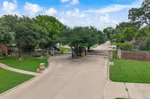 1910 Skipaway Dr, Rowlett, TX 75088 - Photo 37