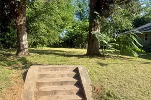 3615 Cauthorn Dr, Dallas, TX 75210 - Photo 1