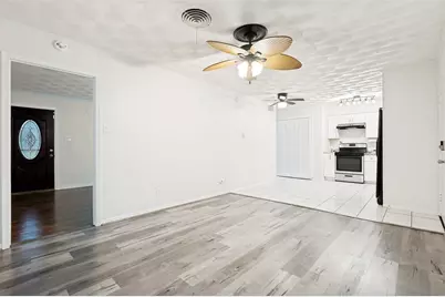4126 Elk Horn Trail, Dallas, TX 75216 - Photo 9