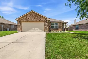 1637 Dream Catcher Way, Krum, TX 76249 - Photo 1