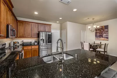2559 Adam Lane, Lewisville, TX 75056 - Photo 7