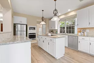 2633 Shadow Hill Ln, Plano, TX 75093 - Photo 13
