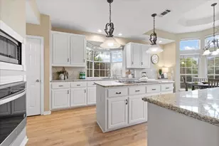 2633 Shadow Hill Ln, Plano, TX 75093 - Photo 11