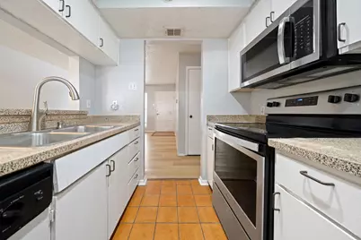 4211 Holland Avenue #105, Dallas, TX 75219 - Photo 15