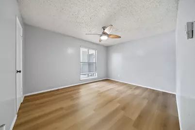 4211 Holland Avenue #105, Dallas, TX 75219 - Photo 17
