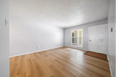 4211 Holland Avenue #105, Dallas, TX 75219 - Photo 7