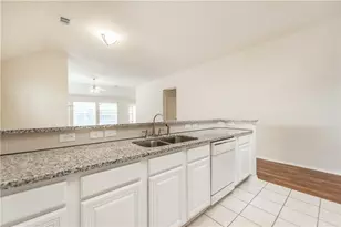 2424 Brycewood Ln, Plano, TX 75025 - Photo 9