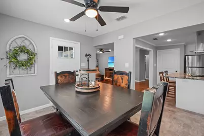 411 Dewitt Street, Collinsville, TX 76233 - Photo 5